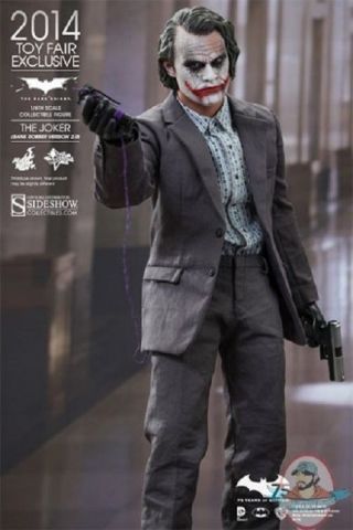 1/6 Scale Batman The Dark Knight Joker Bank Robber Version 2.  0 Hot Toys