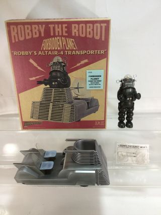 X - Plus Diecast Age Forbidden Planet Robby The Robot And Altair - 4 Transporter Mib
