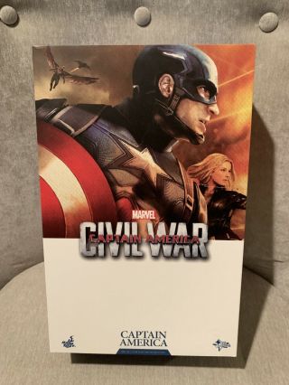 Hot Toys Captain America 1/6 Scale Civil War