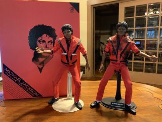 Hot Toys 1/6th Scale Michael Jackson Thriller 2x true type bodies w/Extra Stand 3