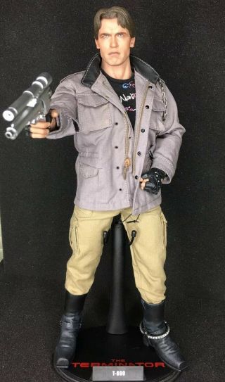 Hot Toys 1/6 Scale Terminator Mms136