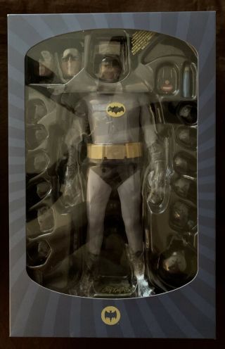 Hot Toys 1966 Classic TV Batman 1:6 Figure Adam West Sideshow 12 Inch 3