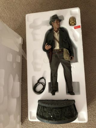 Sideshow Collectibles Indiana Jones - Raiders Of The Lost Ark Premium Figure