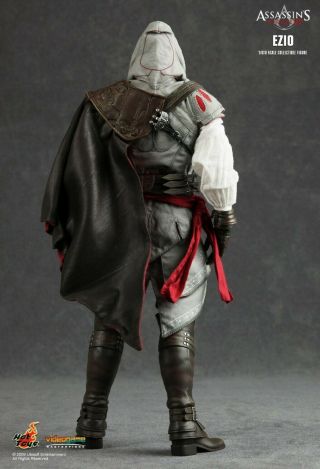 Hot Toys Ezio Assassin ' s Creed II RARE 1/6 12 inch Action Figure 10