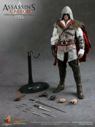 Hot Toys Ezio Assassin ' s Creed II RARE 1/6 12 inch Action Figure 11