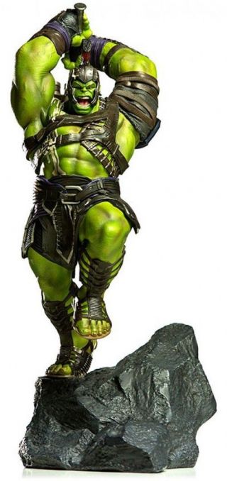 Marvel Thor Ragnarok Hulk Battle Diorama Statue