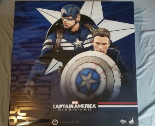 Hot Toys Captain America/Steve Rogers Winter Soldier 2 Pack MMS243 Complete 5