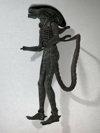 Hot Toys Alien Figure Big Chap 1/6 Scale Figure Rare Mms106 Missing Both Hands