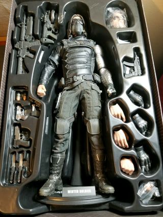 Hot Toys MMS 241 Captain America: TWS – Winter Soldier 2