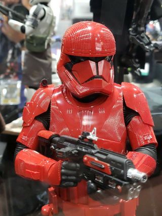 Sideshow Hot Toys Star Wars Disney Sith Trooper Sdcc 2019