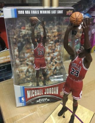 - Nba Mcfarlane Garage Kit Sports: Jordan Basketball
