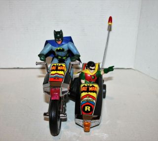 vintage Batman & Robin battery op.  toy motorcycle with sidecar 6