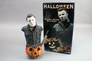 Neca/reel Toys Halloween Michael Myers - Mini Resin Bust Light Up 26/250ap