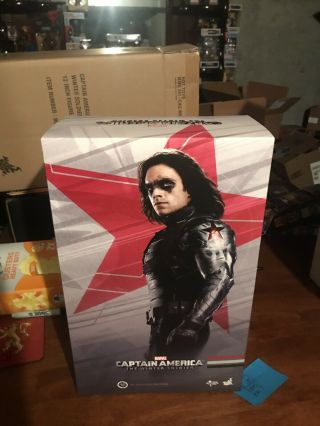 Hot Toys Winter Soldier 2