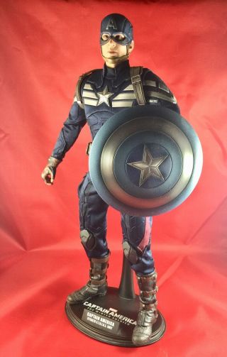 Hot Toys Captain America Winter Soldier Stealth Strike & Steve Rogers Set Mms243