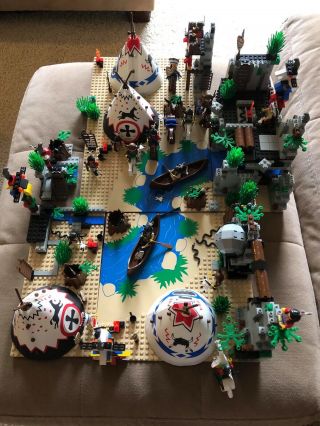 Lego Wild West COMPLETE SYSTEM Fort legoredo & More Cowboys,  Indians & Bandits 4