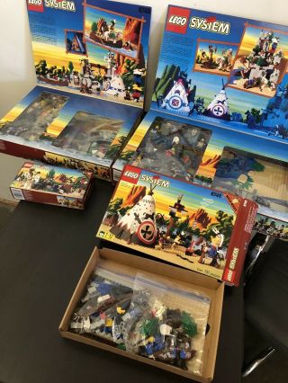 Lego Wild West COMPLETE SYSTEM Fort legoredo & More Cowboys,  Indians & Bandits 8