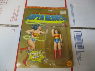 Toy Biz Dc Comics Heroes Wonder Woman With Power Arm Fast