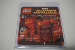 LEGO SDCC 2013 EXCLUSIVE CLAMSHELL/ PACKAGING ONLY FOR SPIDERMAN OR SPIDERWOMAN 2