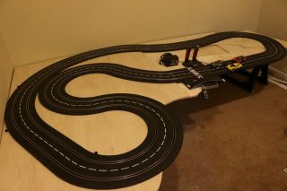 Carrera Digital 132 Complete 58foot Slot Car Track Setup And Cars 1:32 1:24