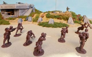 Conte collectables 54mm D - DAY custom Atlantic wall playset 50 figs,  32 acc oop 11