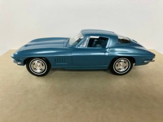 1967 Corvette Coupe Blue/Blue.  1/25 scale Dealer Promo 2