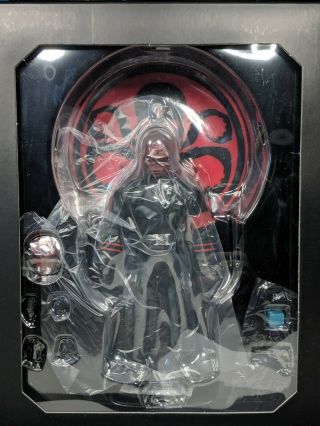 Mezco One 12 Collective Red Skull