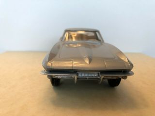 1967 Corvette Coupe Silver/gray.  1/25 Scale Dealer Promo