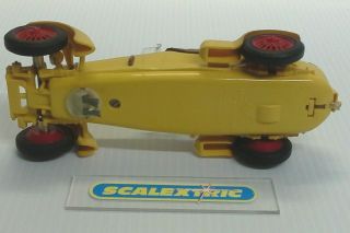 FRENCH SCALEXTRIC Tri - ang 1960 ' s YELLOW ALFA ROMEO 8C ' 1933 ' 16 C65 (LOVELY) 2