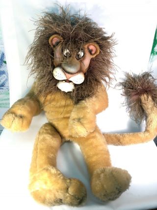 Axtell Expressions Lion Puppet (nn)