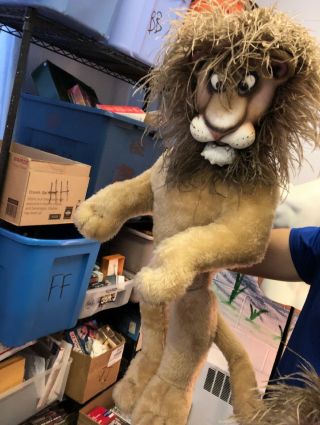 Axtell Expressions Lion Puppet (nn) 9