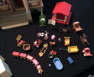 Playmobil Large Victorian Mansion 5300 Includes all furniture and figures. 7