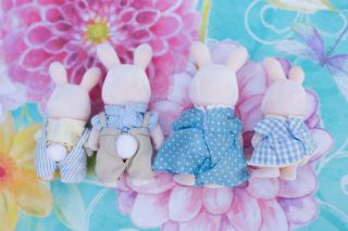 Sylvanian Families Limited Edition Sparkle Bunny Rabbit Figures Rare & Retired 2