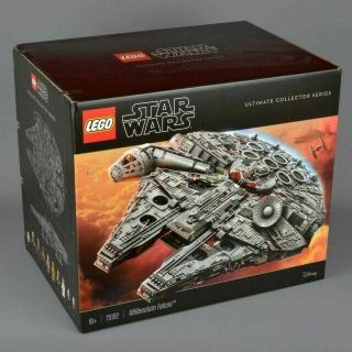 Lego Star Wars Millennium Falcon 75192 Ucs & In Hand