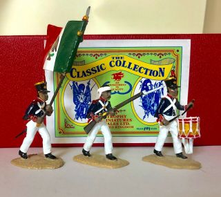 Trophy Miniatures Alamo Tx15 Mexican Infantry Standard Bearer Set Retired