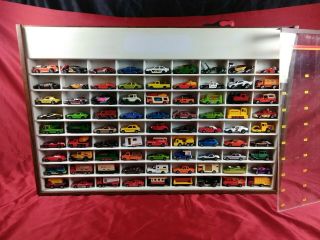 RARE Vintage 1960 ' s Lesney Matchbox Store Display Case With 81 NM,  Vehicles 8