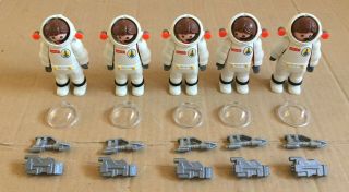 PLAYMOBIL,  LOTE OF 9 ASTRONAUT FIGURE WITH THE HELMETS DAMAGE,  2016,  MOC. 3