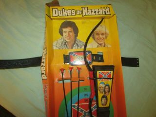 Dukes of Hazzard Archery Set Bow Arrows Belt Target Opened but all there 4