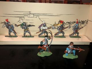 VINTAGE BRITAINS SWOPPET KNIGHT BOX,  WARS OF THE ROSES,  Toy Soldiers UK 3 Extra 5