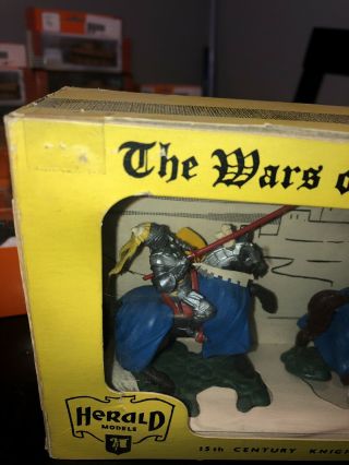 VINTAGE BRITAINS SWOPPET KNIGHT BOX,  WARS OF THE ROSES,  Toy Soldiers UK 2
