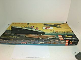 Revell 1956 CBS Let ' s Take A Trip SS United States Gift Set 3