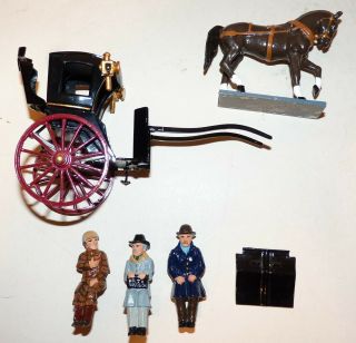 Trophy of Wales,  London Hansom Cab,  with Driver,  Sherlock Holmes and Dr.  Watson 6
