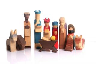 Vintage Ostheimer Wooden 10 Figures Holy Family Nativity Scene w/ House 7