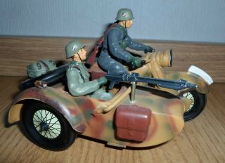 Tco Tippco German Camouflage Motorcycle With Sidecar & Mg Composition/tin Wwii