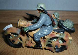 TCO Tippco german Camouflage motorcycle with sidecar & MG composition/tin WWII 3