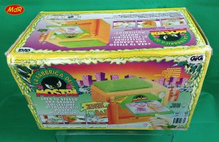 1992 ToyMax CREEPY CRAWLERS Bugmaker Thingmaker Magic Maker owen set Mattel 4