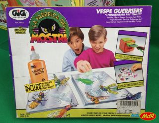 1992 ToyMax CREEPY CRAWLERS Bugmaker Thingmaker Magic Maker owen set Mattel 5