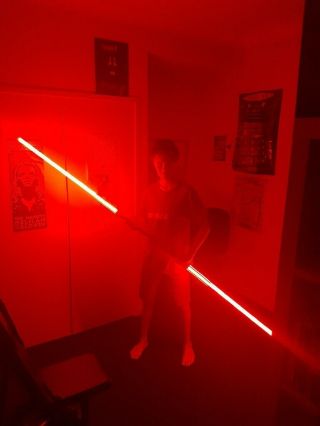 Duel Raven Ultrasabers (Sith Edition) 2