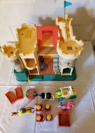Vintage Complete Fisher Price Little People Castle 993 Box 6