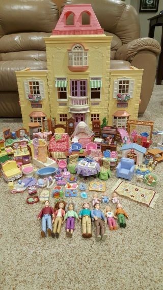 Fisher Price 2005 Vintage Loving Family Grand Mansion Dollhouse W/Accessories 2